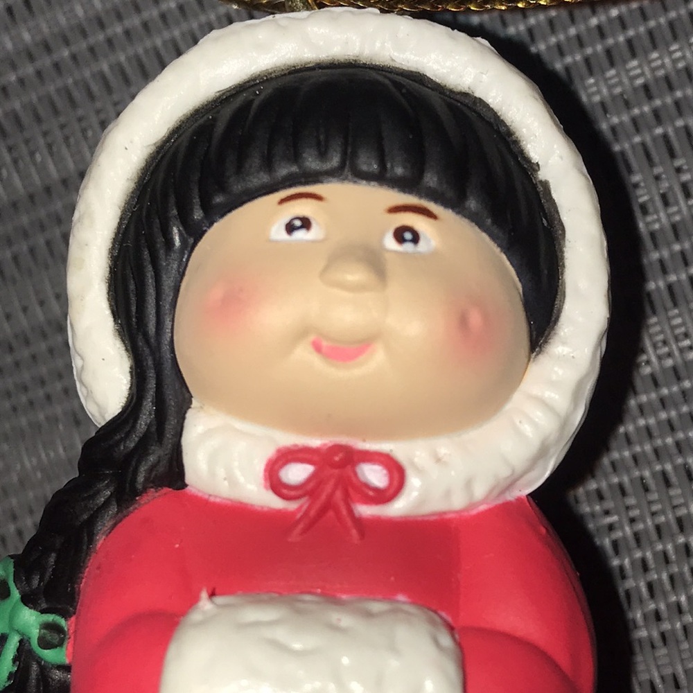 O.A.A. Inc 1995 Mattel Cabbage Patch Kid Ice Skating Girl Figure Red Ornament